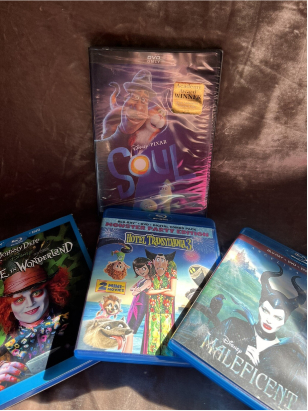 Disney Halloween DVD Lot: 4 Fun Family Films! Very Good Condition! SEE